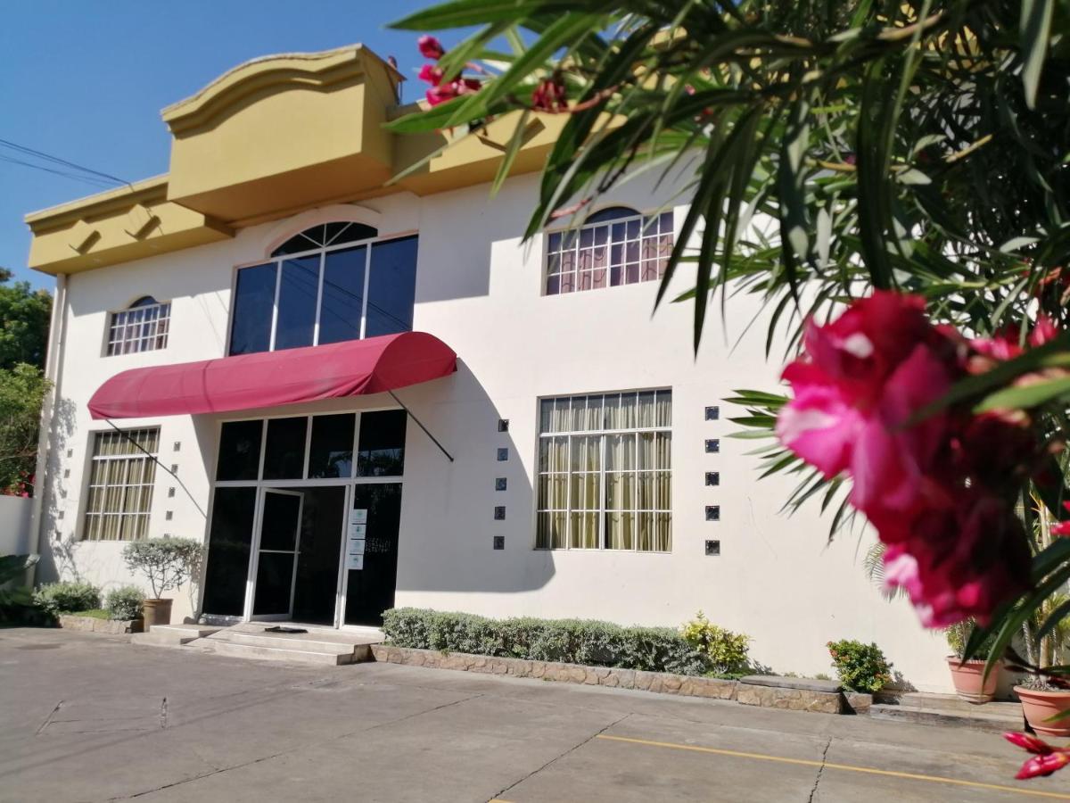 Hotel Plaza Floresta San Miguel Exterior foto
